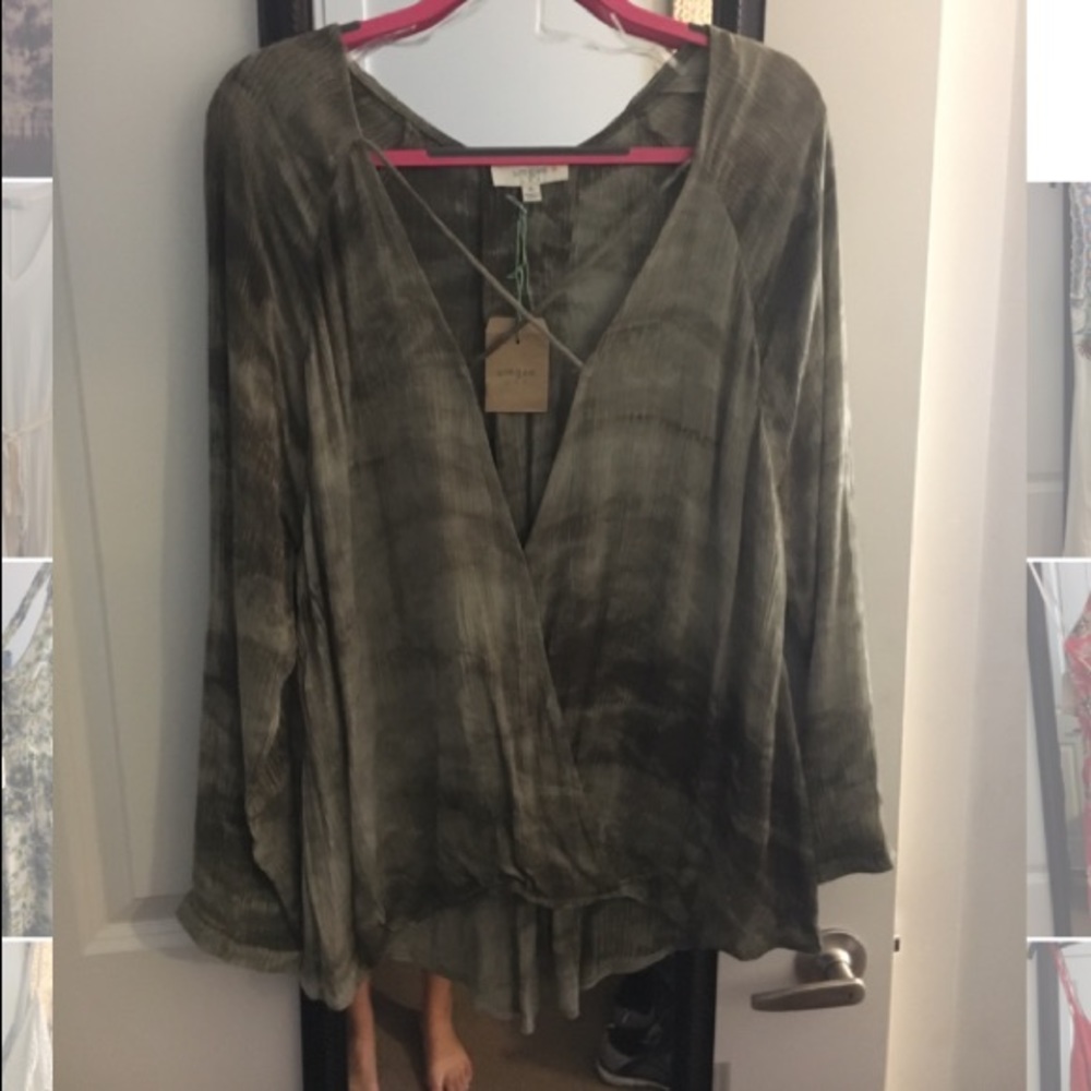 Umgee Flowy Long Sleeve Top